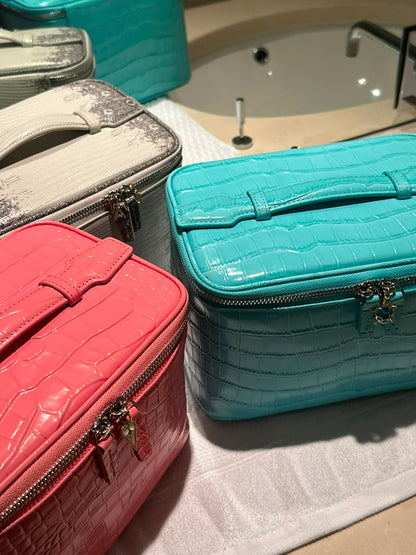 Rosé Vanity Case